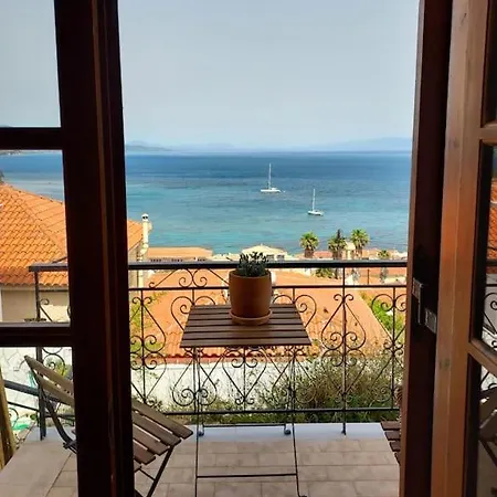 Σπίτι διακοπών Two-storey Beautiful House With Amazing View Koróni