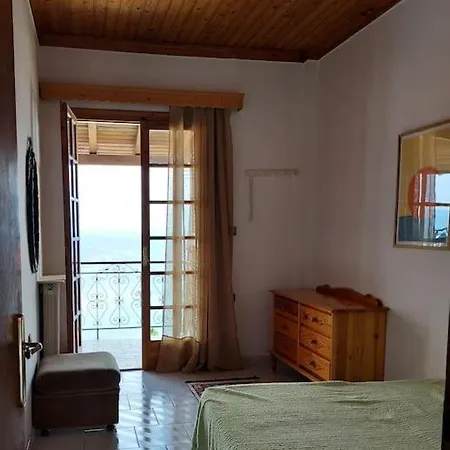 Two-storey Beautiful House With Amazing View Σπίτι διακοπών